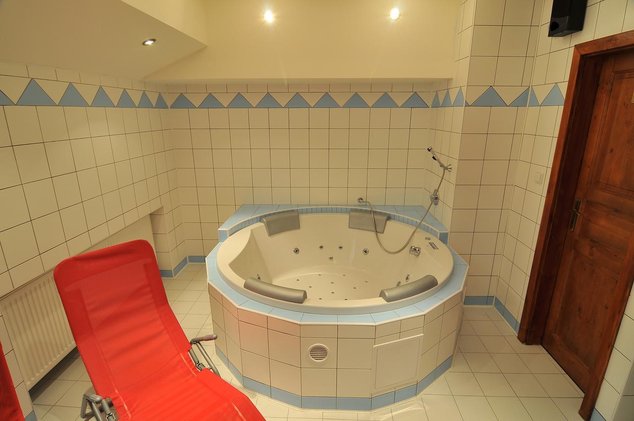 Hotel Manes 스브라드카 외부 사진