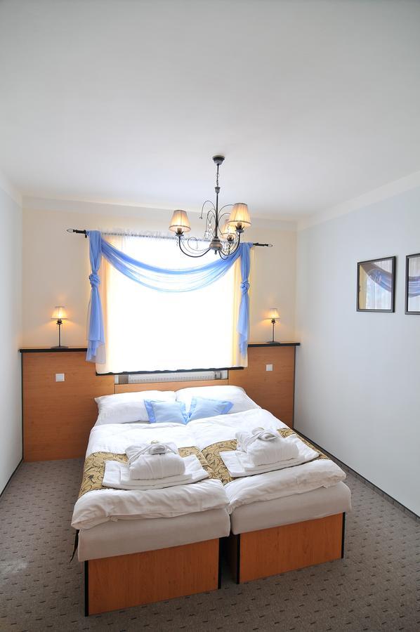 Hotel Manes 스브라드카 외부 사진