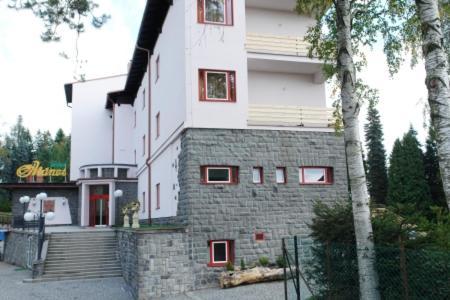 Hotel Manes 스브라드카 외부 사진